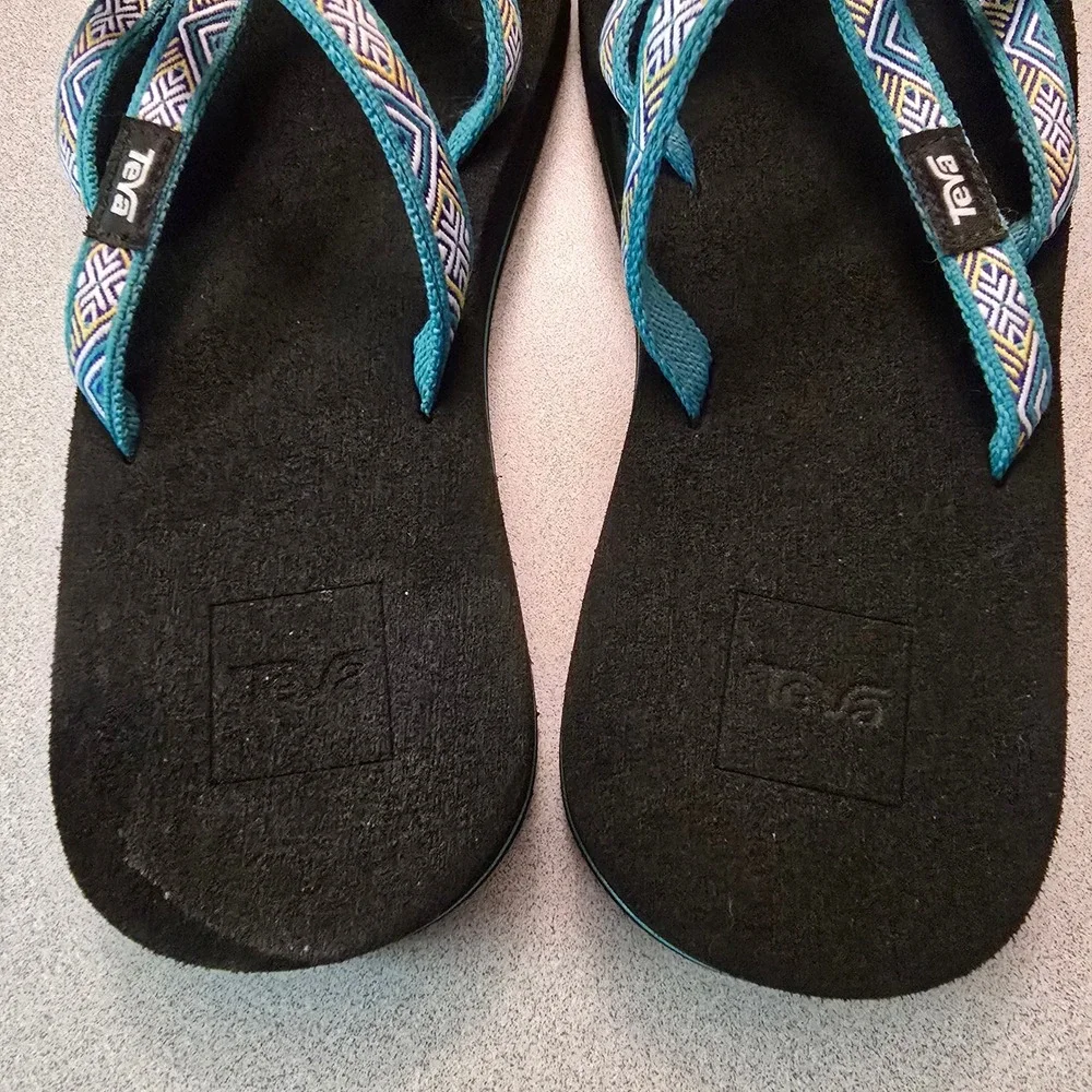 Teva Olowahu Sandals Womens Size 8 Black Teal Geometric Strappy Flip Flops Mush